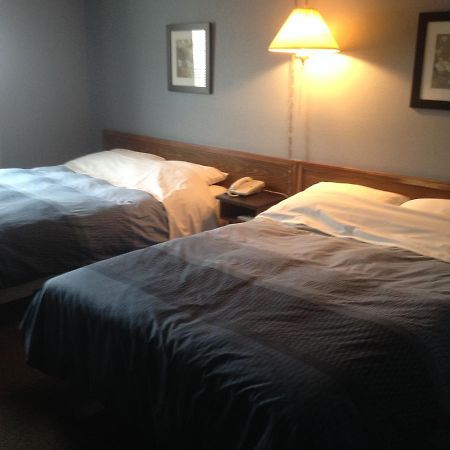 Classic Motor Inn Melville Екстер'єр фото