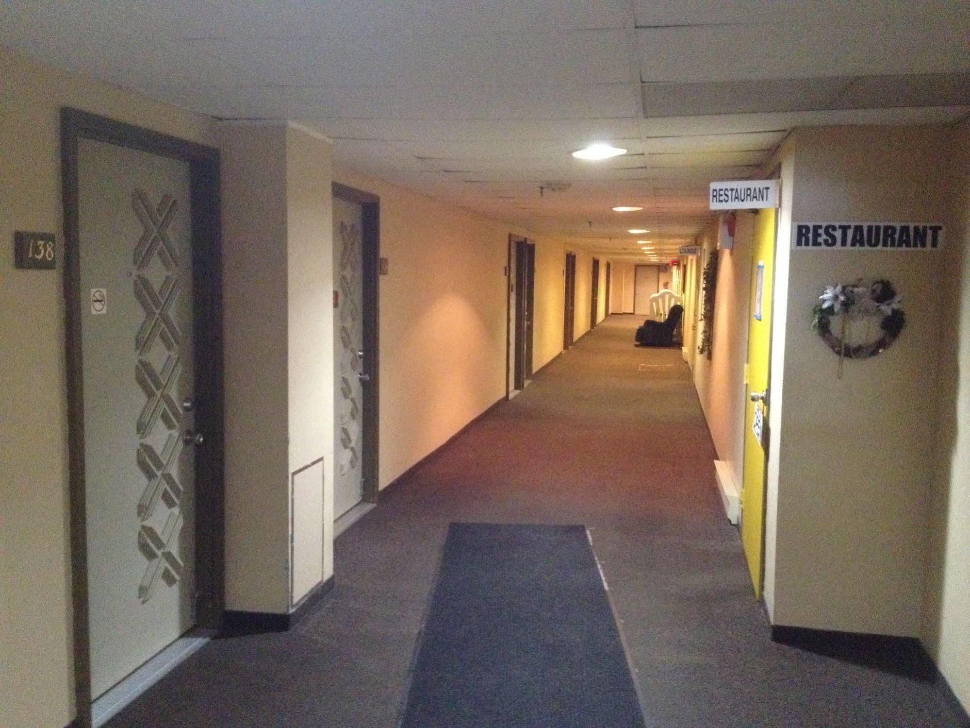 Classic Motor Inn Melville Екстер'єр фото